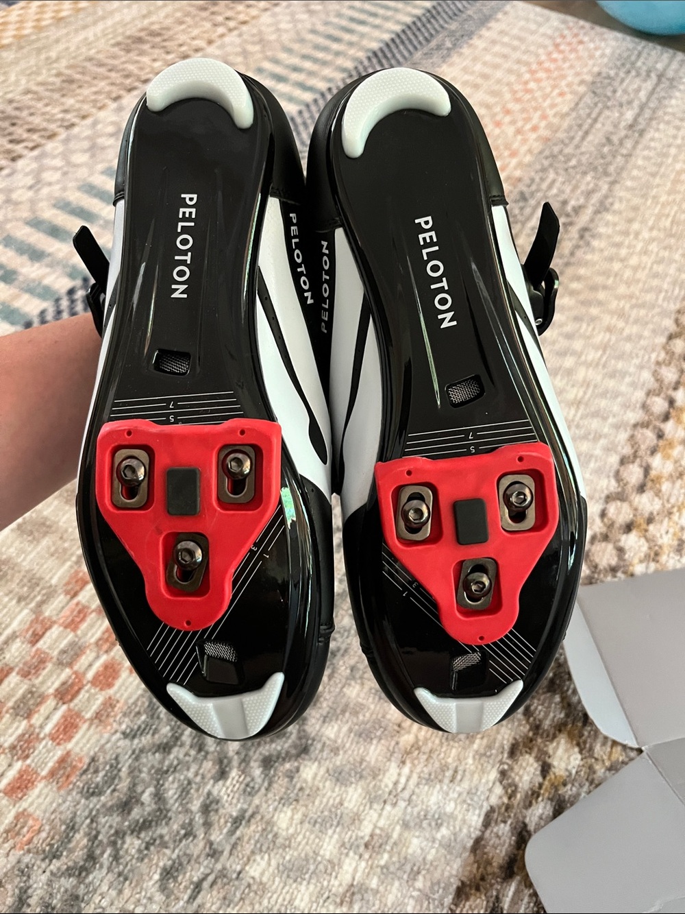 Peloton Black and Red Women's Cycling Sneakers size 41 like new - Picture 7 of 7